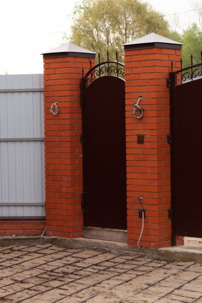 Brick Columns Installation in Pocatello