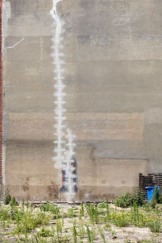 Cracked Brick Wall Repair